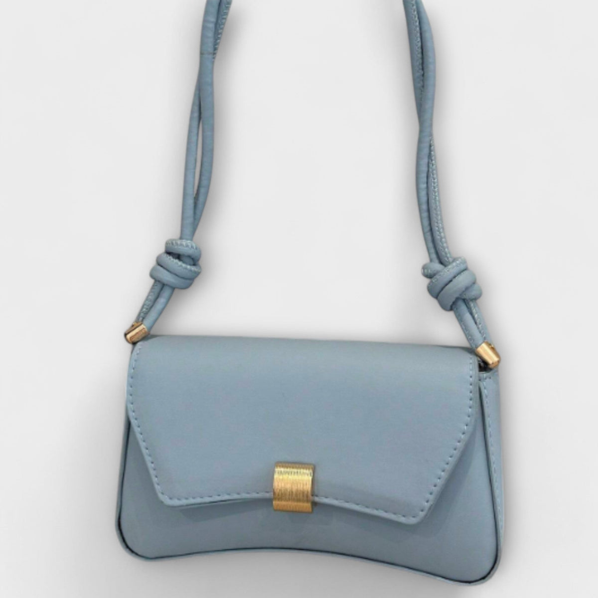 Women's Stylish Shoulder Bag Chic Design Versatile Everyday Use