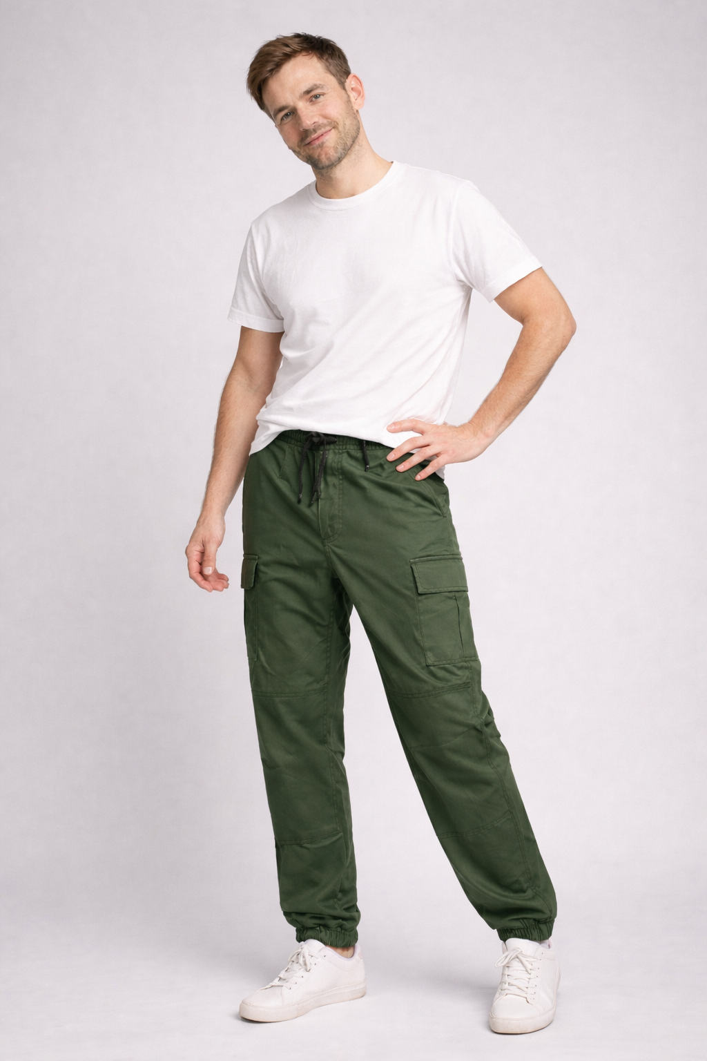 Men's Urban Cargo Pants Modern Fit Multi-Pocket Versatile Everyday Style