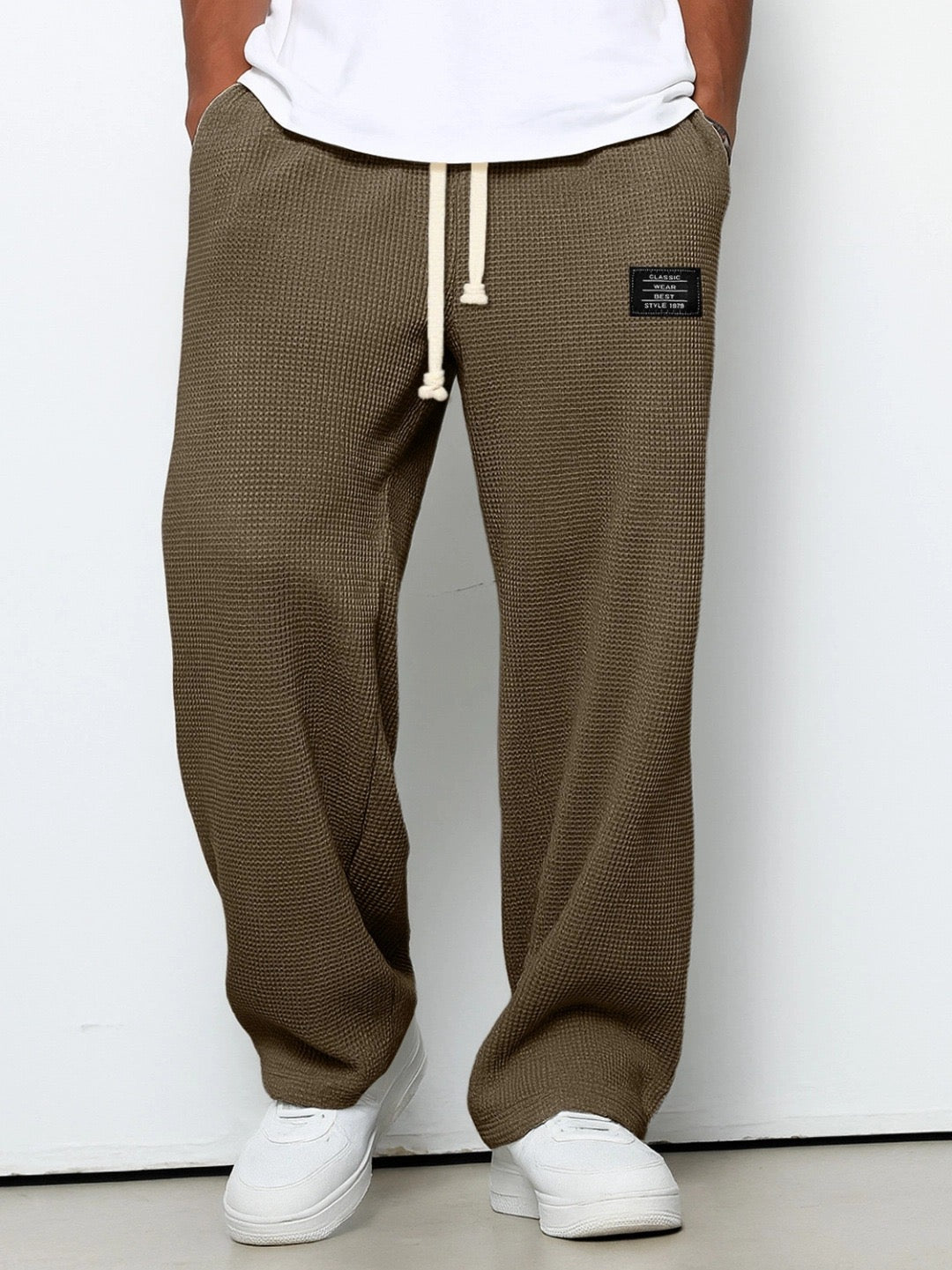 Men's Relaxed Wide Leg Trousers Modern Fit Casual Everyday Stylish