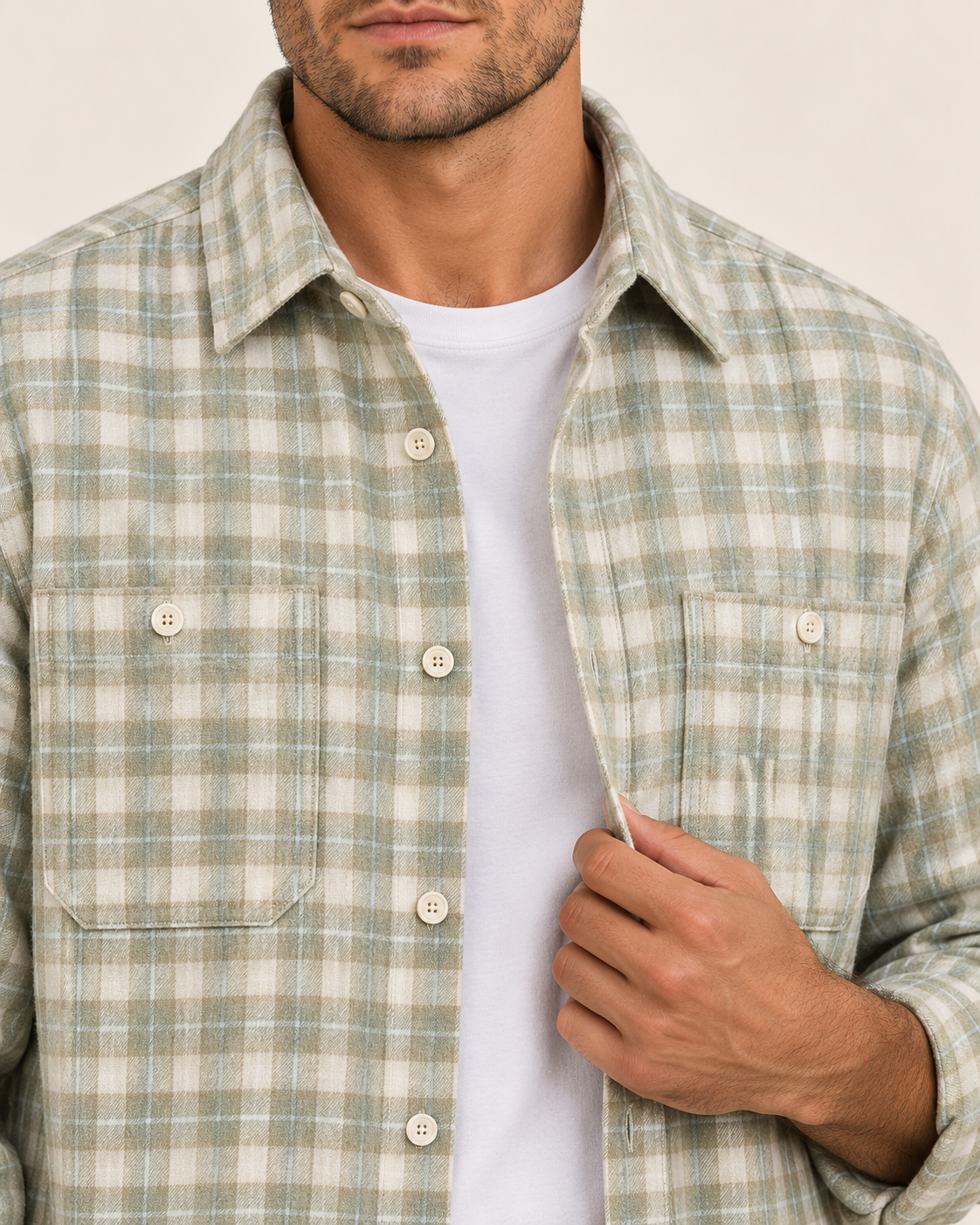 Men's Checked Flannel Shirt With Chest Pockets in Green