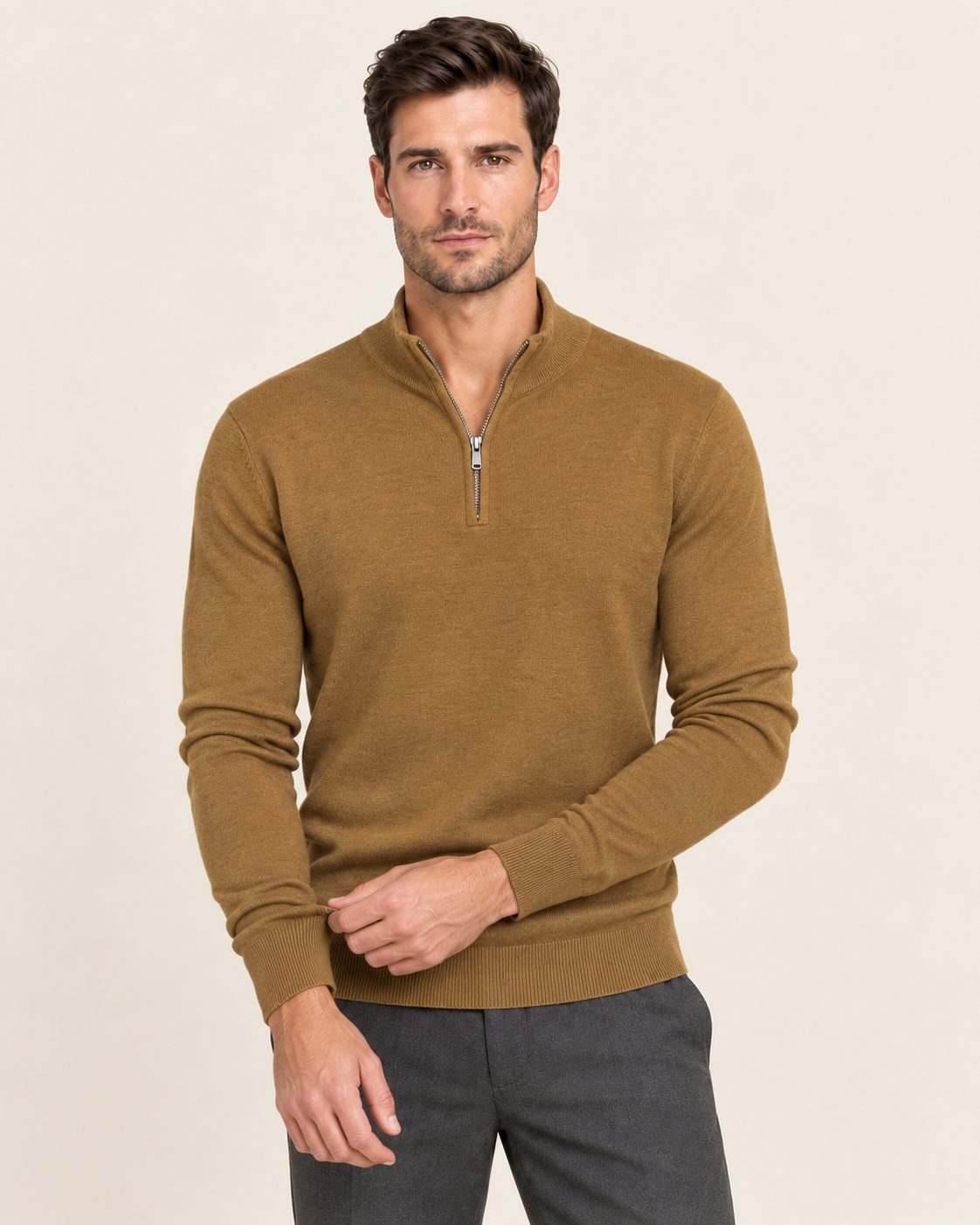 Men's Lightweight Half Zip Jumper in Mocha