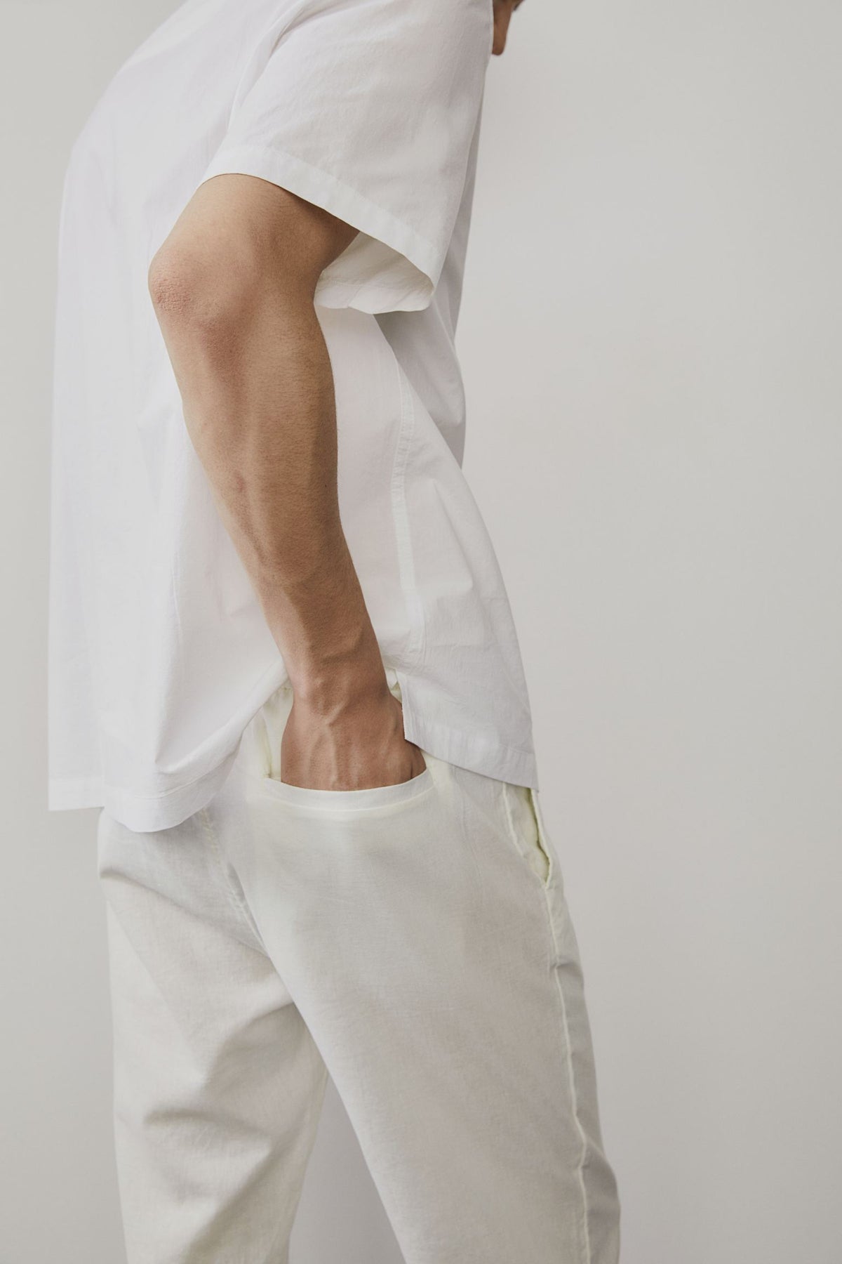 Men's Casual Flat-Front Drawstring Trousers Relaxed Fit Everyday Versatile