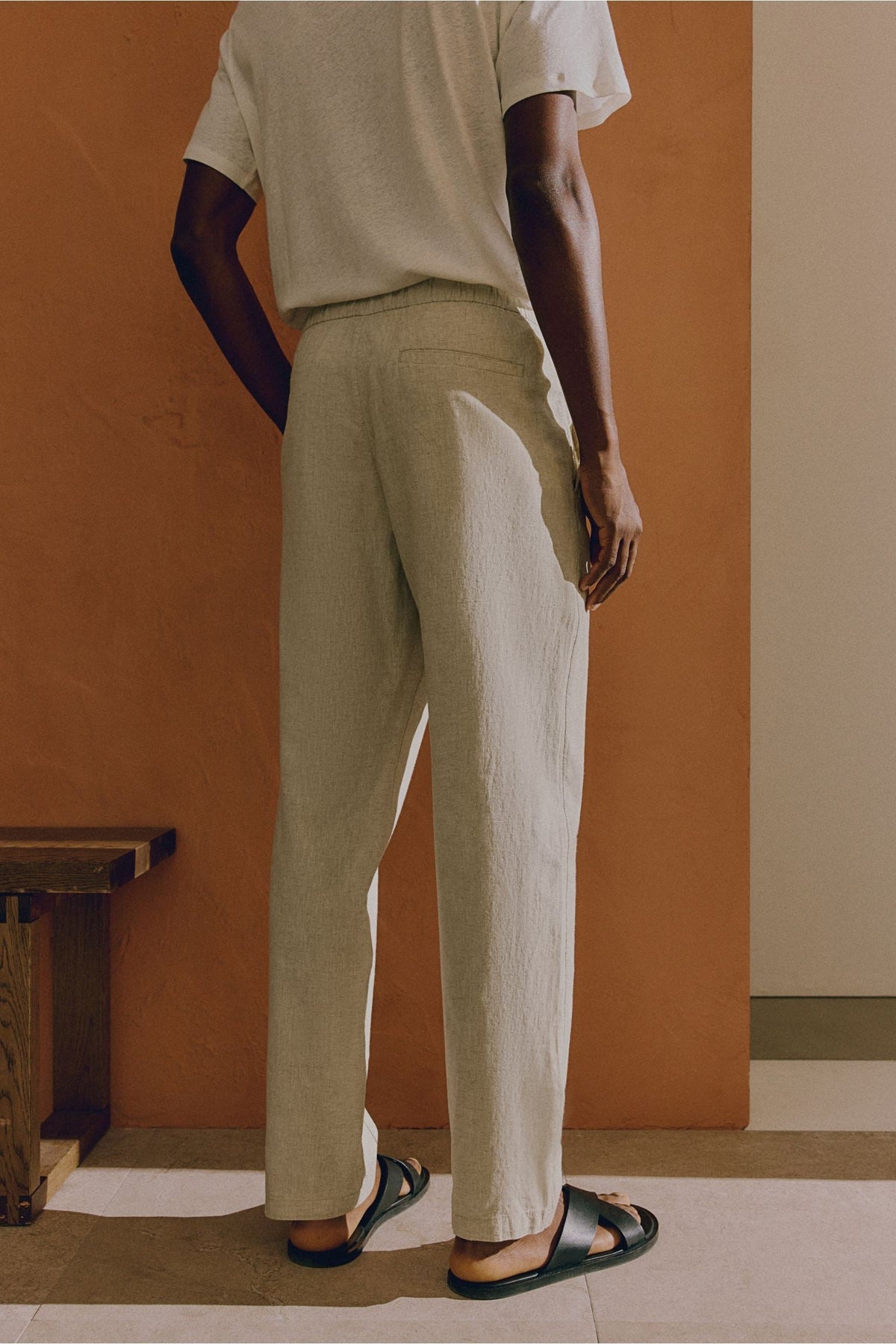 Men's Casual Flat-Front Drawstring Trousers Relaxed Fit Everyday Versatile