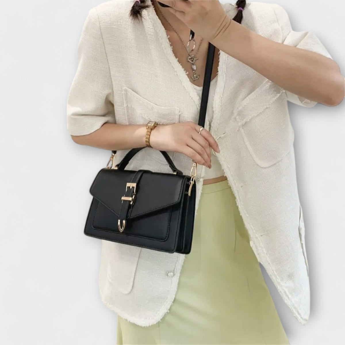 Women's Classic Shoulder Bag Timeless Design Versatile Everyday Chic