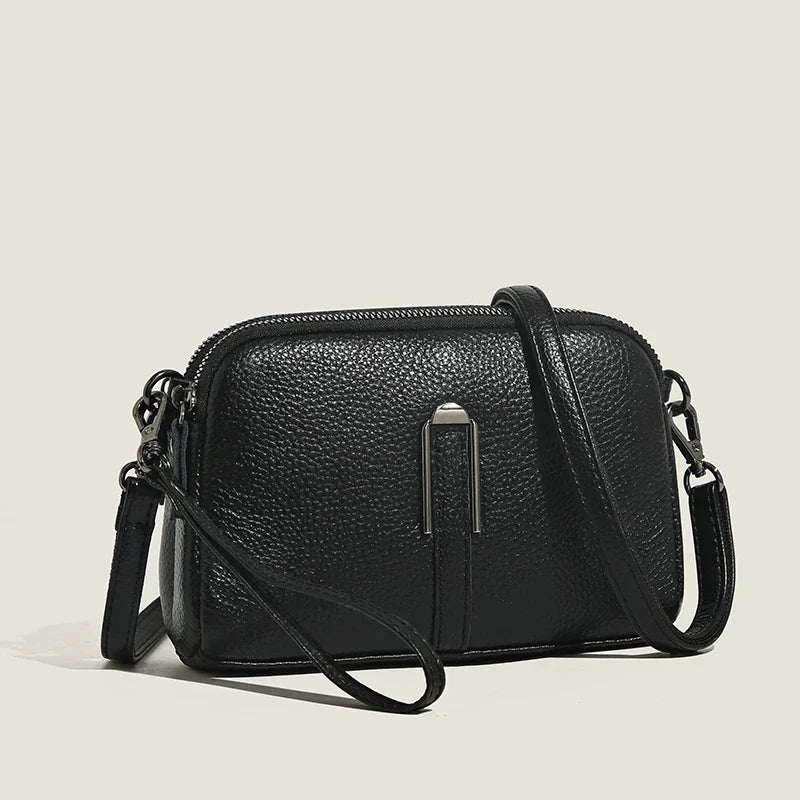 Women's Elegant Shoulder Bag Chic Design Versatile Everyday Use Stylish Accessory