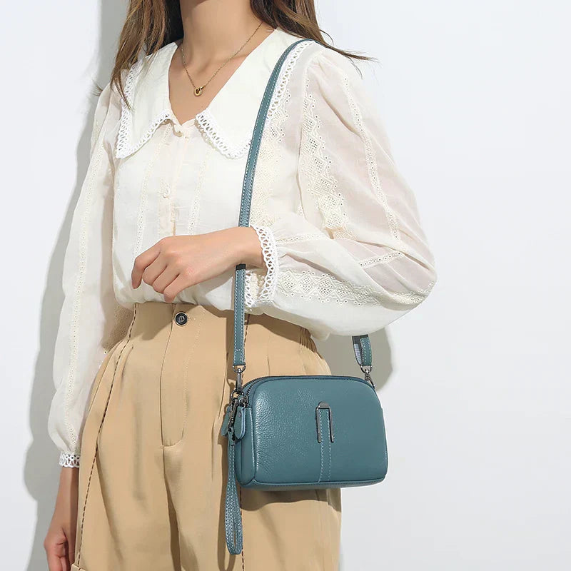 Women's Elegant Shoulder Bag Chic Design Versatile Everyday Use Stylish Accessory