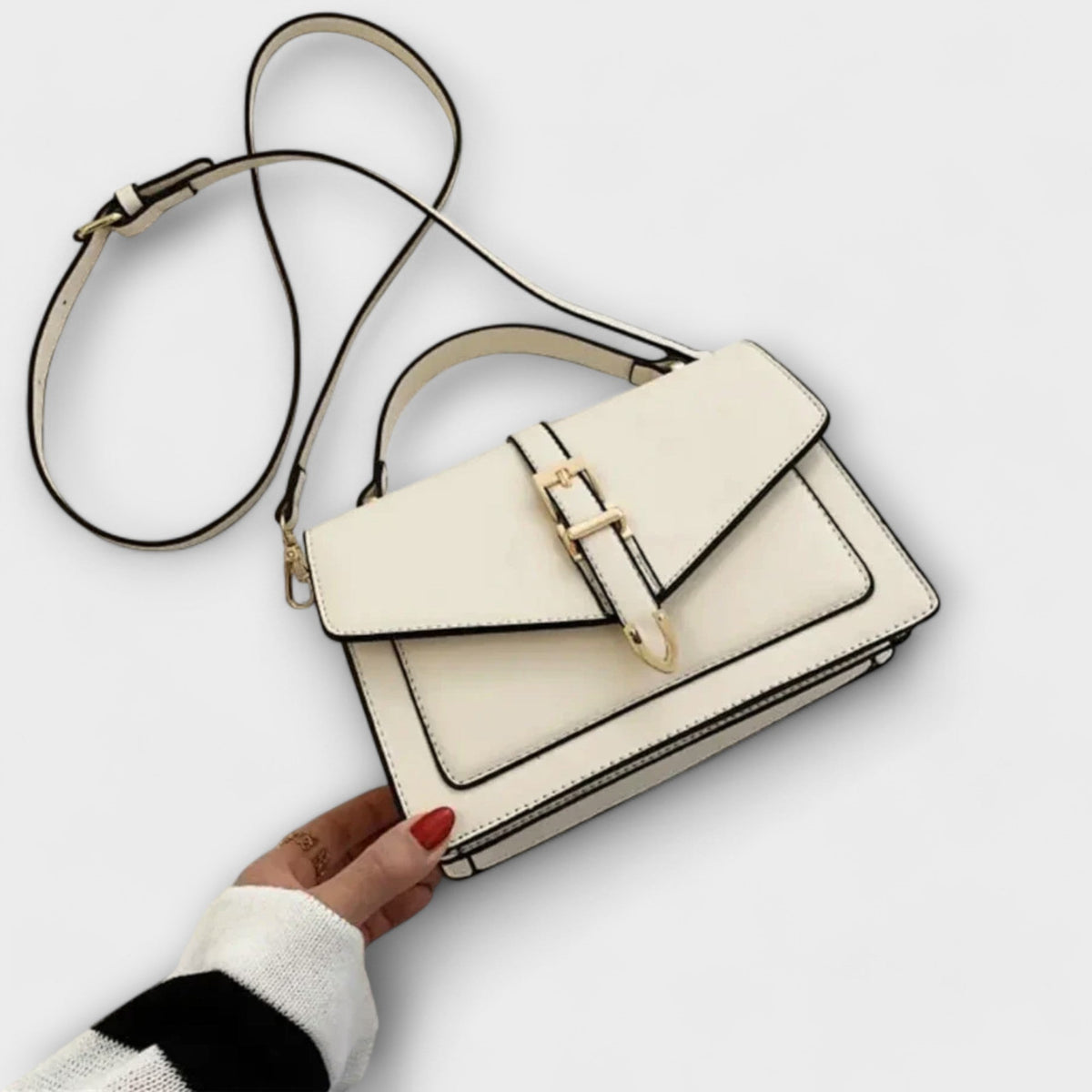 Women's Classic Shoulder Bag Timeless Design Versatile Everyday Chic