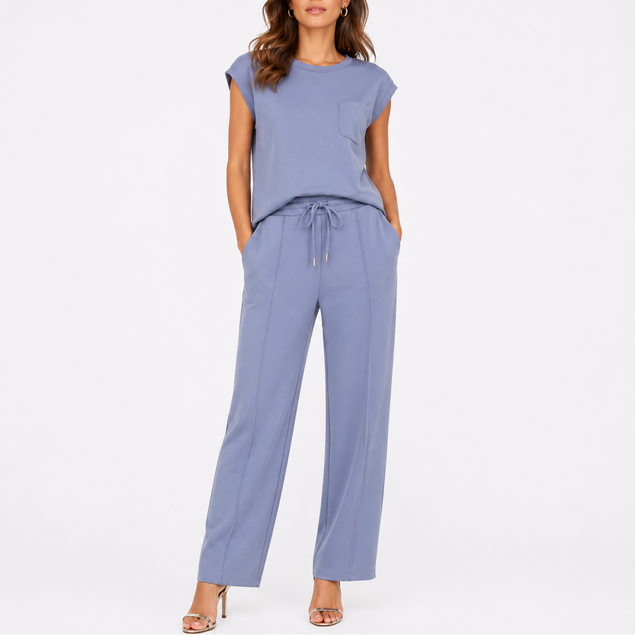 Women's Casual Two-Piece Set Relaxed Fit Short Sleeve Summer Outfit
