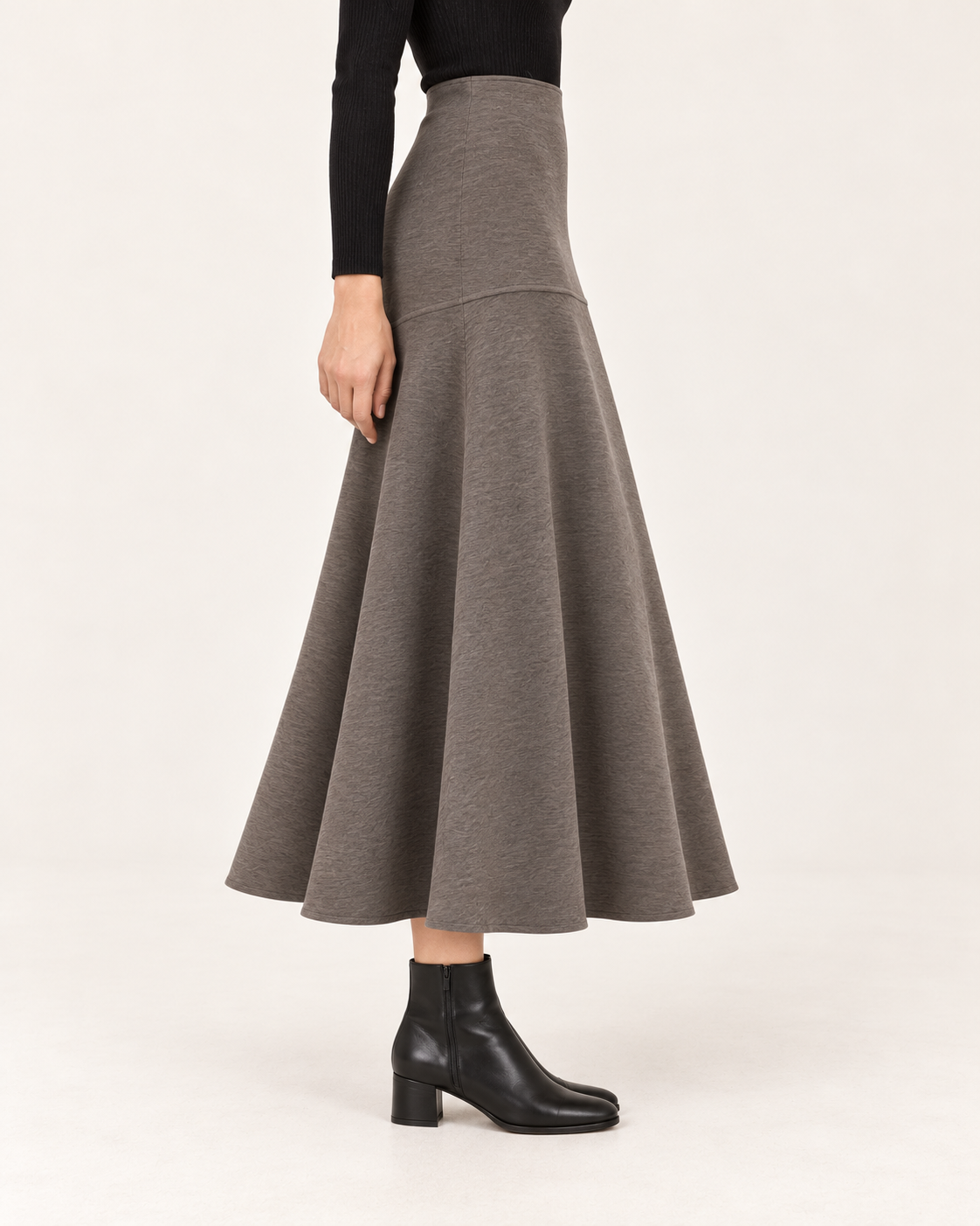 Women's Brushed Knit Flared Midi Skirt