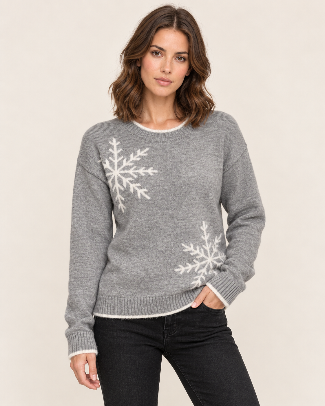Women's Snowflake Jacquard Knit Jumper with Round Neck in Grey