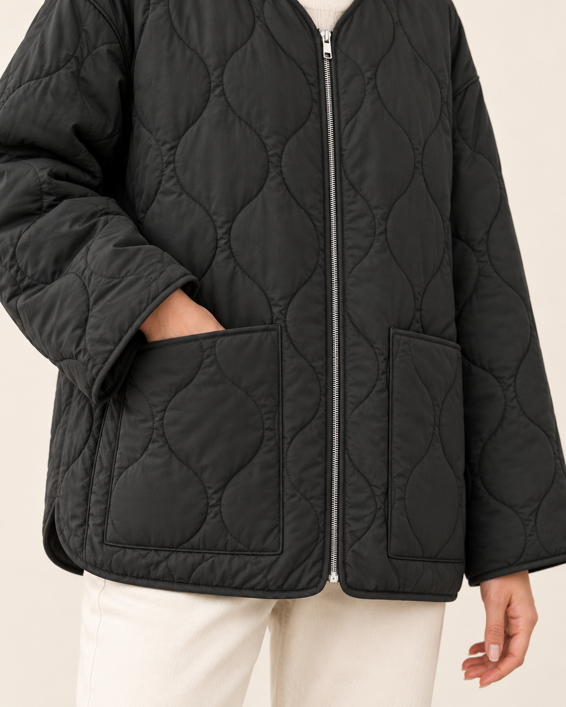 Women's Lightweight Quilted Jacket With Pockets