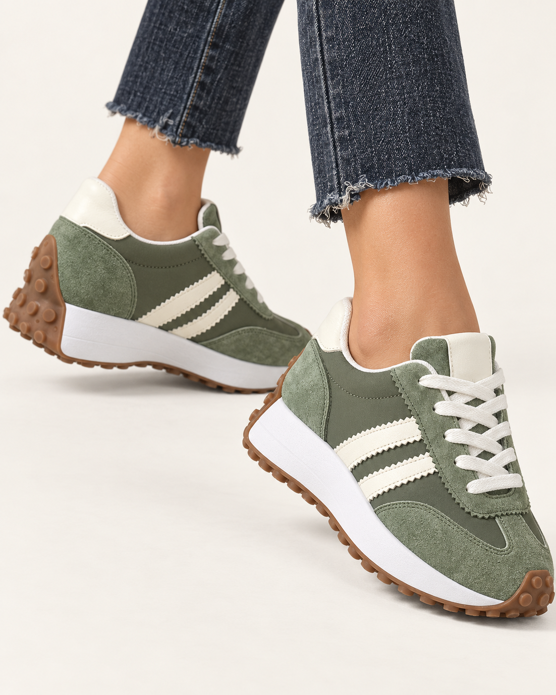 Women's Retro Suede Panel Trainers