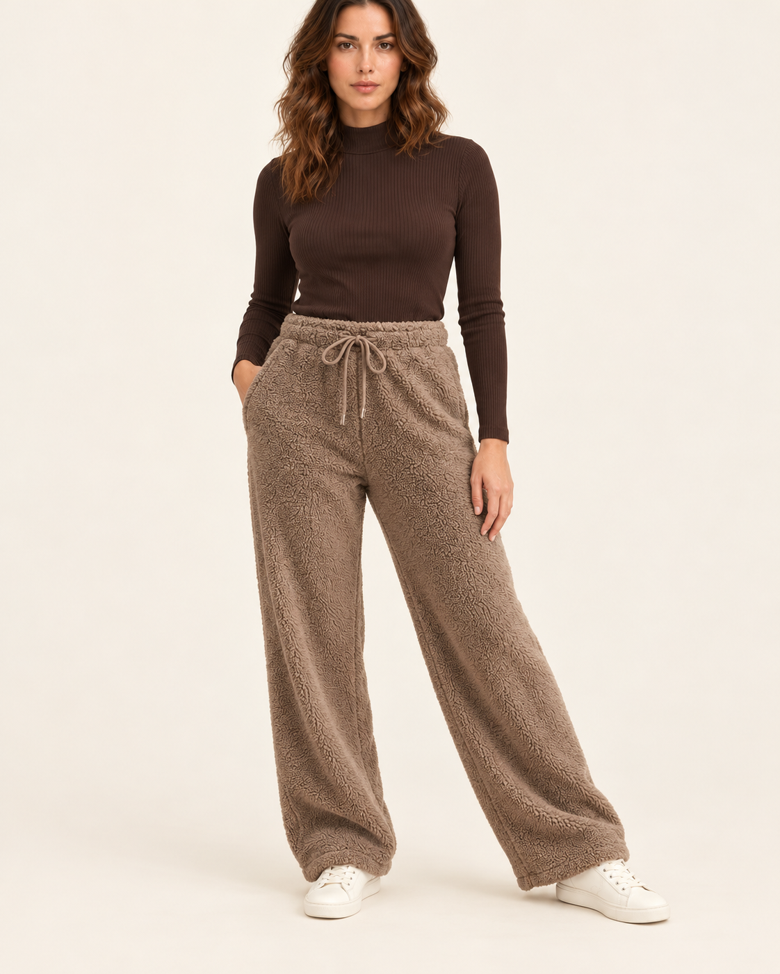 Women's Teddy Fleece Wide Leg Joggers in Taupe