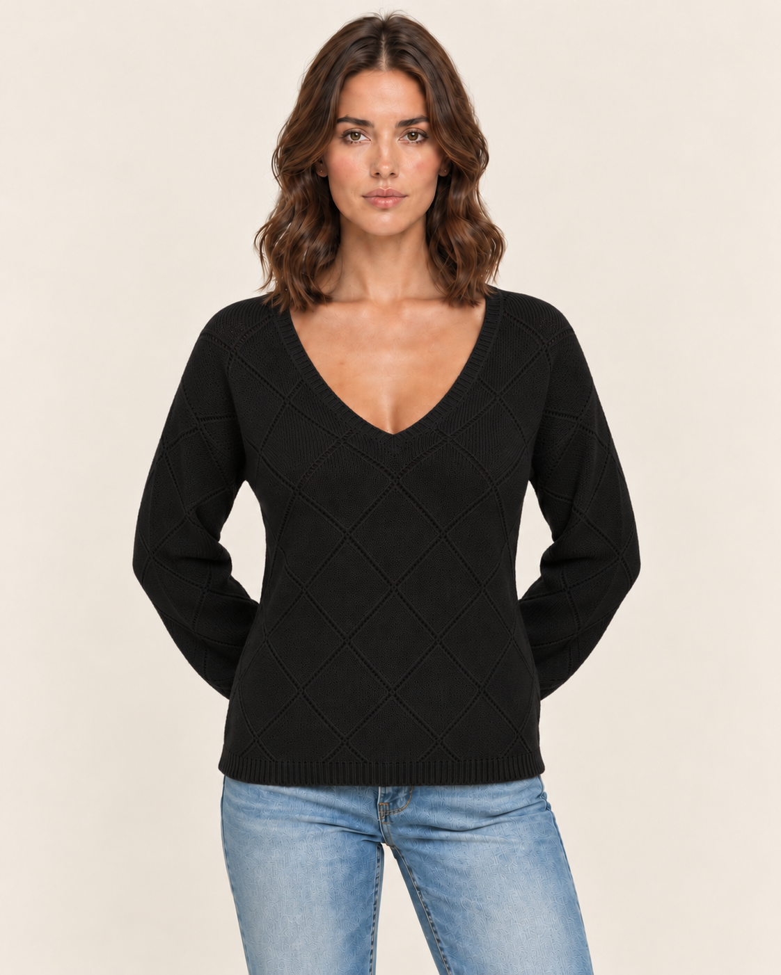 Women's Diamond Knit V Neck Jumper with Drop Shoulders in Black