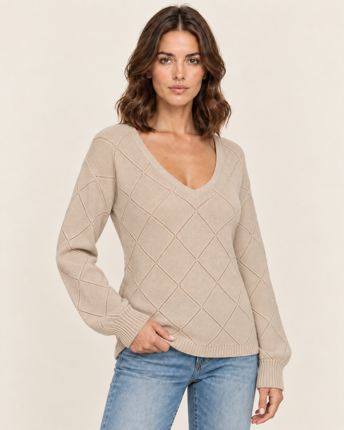 Women's Diamond Knit V Neck Jumper with Drop Shoulders in Stone