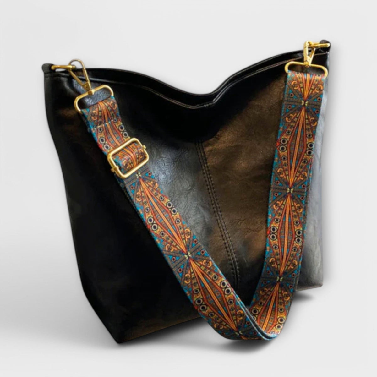 Women's Shoulder Bag Stylish Unique Strap Versatile Everyday Accessory
