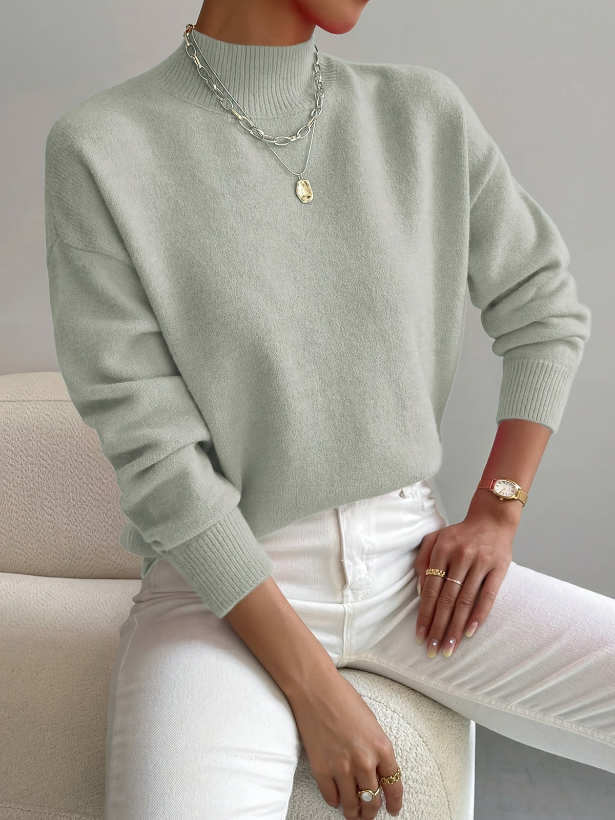 Women's Elegant Turtleneck Sweater Fitted Long Sleeve Classic Style Casual